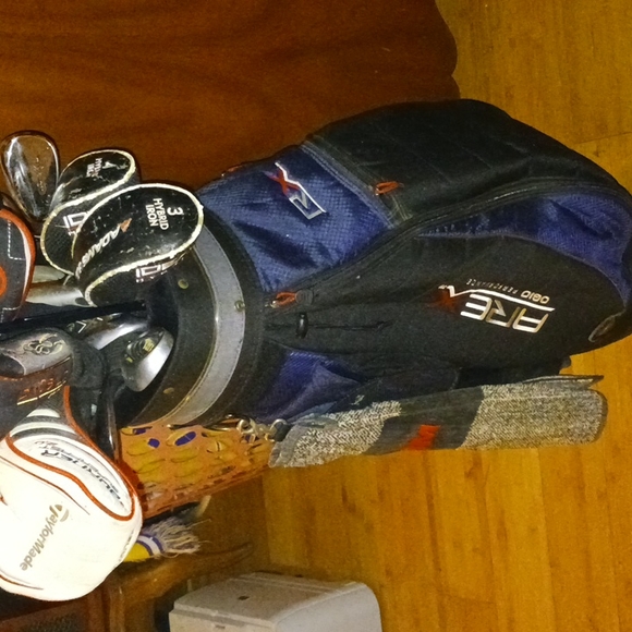 Left handed golf clubs - Picture 2 of 3